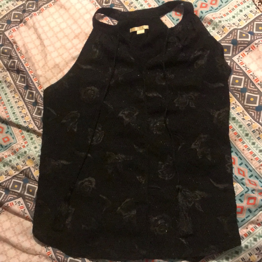 Women top
